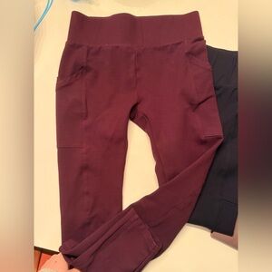 Lou & Grey Burgundy Leggings
